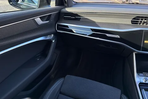 PJ73XGT Audi A6 Avant Avant Black Edition 40 TDI quattro 204 PS S tronic Thumbnail #21