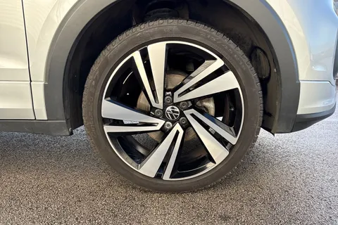 DF21YCJ Volkswagen T-Cross 1.0 TSI R-Line Euro 6 (s/s) 5dr Thumbnail #11