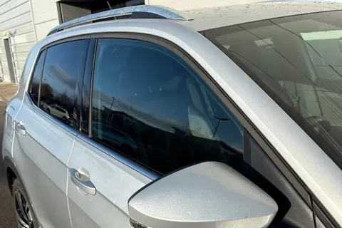 DF21YCJ Volkswagen T-Cross 1.0 TSI R-Line Euro 6 (s/s) 5dr Thumbnail #28