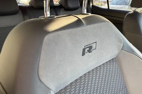 DF21YCJ Volkswagen T-Cross 1.0 TSI R-Line Euro 6 (s/s) 5dr Thumbnail #40