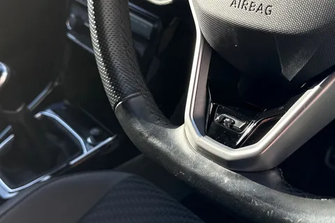 DF21YCJ Volkswagen T-Cross 1.0 TSI R-Line Euro 6 (s/s) 5dr Thumbnail #43