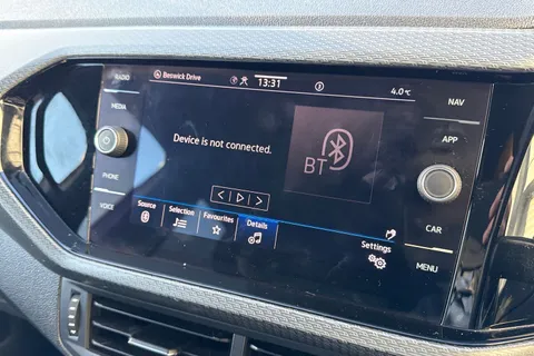 DF21YCJ Volkswagen T-Cross 1.0 TSI R-Line Euro 6 (s/s) 5dr Thumbnail #45