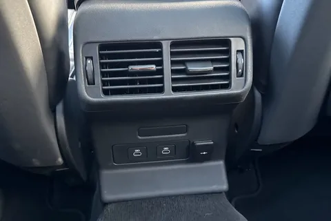 KS74DPU Land Rover Range Rover Velar 3.0 D300 Dynamic HSE 5dr Thumbnail #20