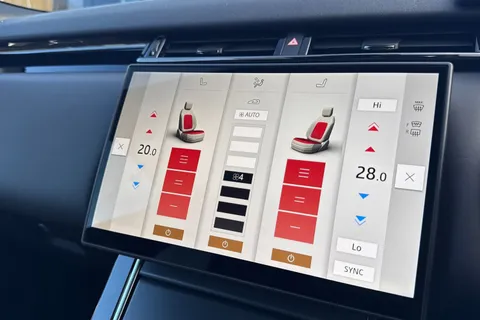 KS74DPU Land Rover Range Rover Velar 3.0 D300 Dynamic HSE 5dr Thumbnail #24