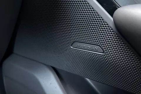 KS74DPU Land Rover Range Rover Velar 3.0 D300 Dynamic HSE 5dr Thumbnail #26