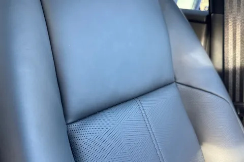 KS74DPU Land Rover Range Rover Velar 3.0 D300 Dynamic HSE 5dr Thumbnail #48