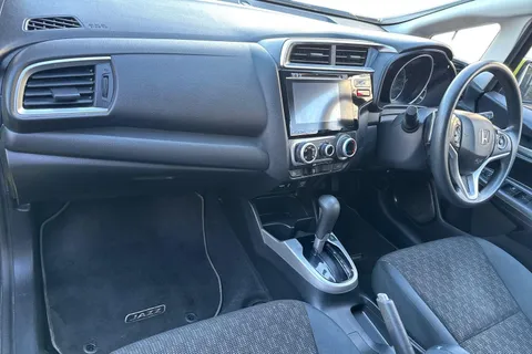 MM16UVX Honda Jazz 1.3 SE 5dr CVT Thumbnail #3