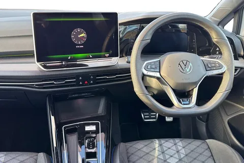 MV75UNY Volkswagen Golf 2.0 TDI 150 Black Edition 5dr DSG Thumbnail #19