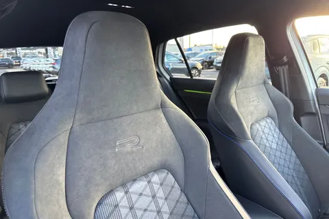 MV75UNY Volkswagen Golf 2.0 TDI 150 Black Edition 5dr DSG Thumbnail #25