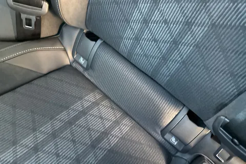 MV75UNY Volkswagen Golf 2.0 TDI 150 Black Edition 5dr DSG Thumbnail #34