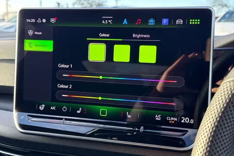 MV75UNY Volkswagen Golf 2.0 TDI 150 Black Edition 5dr DSG Thumbnail #46