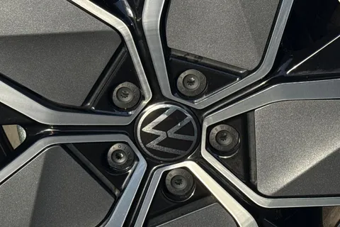 MV75UNY Volkswagen Golf 2.0 TDI 150 Black Edition 5dr DSG Thumbnail #49