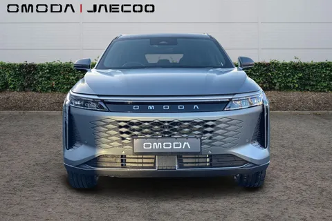  Omoda 9 1.5T SHS 34.46kWh Noble DHT3 4WD Euro 6 (s/s) 5dr Thumbnail #5