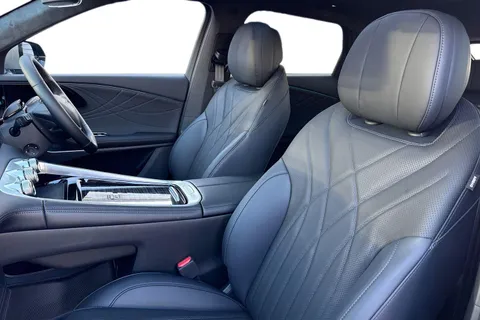  Omoda 9 1.5T SHS 34.46kWh Noble DHT3 4WD Euro 6 (s/s) 5dr Thumbnail #10