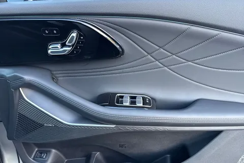  Omoda 9 1.5T SHS 34.46kWh Noble DHT3 4WD Euro 6 (s/s) 5dr Thumbnail #17