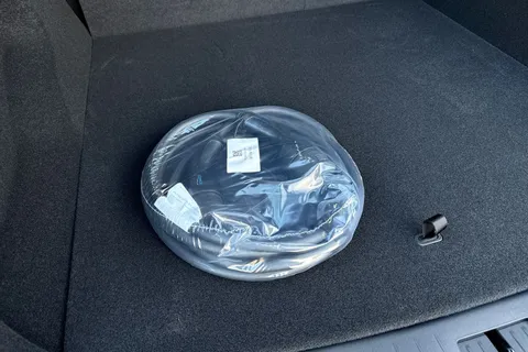  Omoda 9 1.5T SHS 34.46kWh Noble DHT3 4WD Euro 6 (s/s) 5dr Thumbnail #34