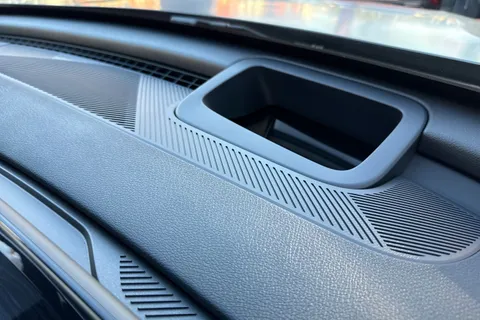  Omoda 9 1.5T SHS 34.46kWh Noble DHT3 4WD Euro 6 (s/s) 5dr Thumbnail #47