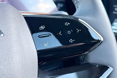  Omoda 9 1.5T SHS 34.46kWh Noble DHT3 4WD Euro 6 (s/s) 5dr Thumbnail #52