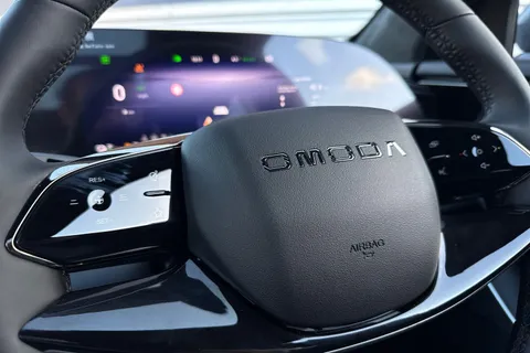  Omoda 9 1.5T SHS 34.46kWh Noble DHT3 4WD Euro 6 (s/s) 5dr Thumbnail #56