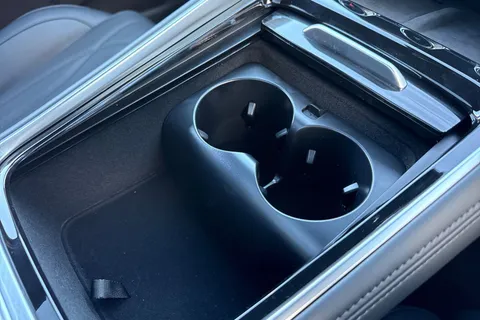  Omoda 9 1.5T SHS 34.46kWh Noble DHT3 4WD Euro 6 (s/s) 5dr Thumbnail #57