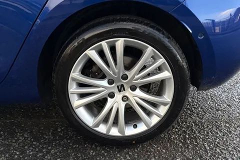DF70MLY SEAT Leon 1.5 TSI EVO SE Dynamic Euro 6 (s/s) 5dr Thumbnail #11