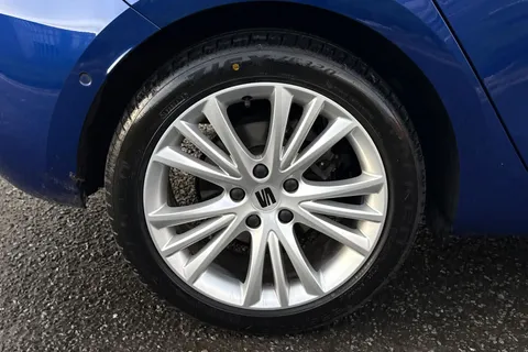 DF70MLY SEAT Leon 1.5 TSI EVO SE Dynamic Euro 6 (s/s) 5dr Thumbnail #12