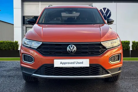 MK21YSW Volkswagen T-Roc 1.5 TSI EVO Black Edition 5dr DSG Thumbnail #6