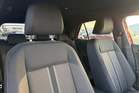 MK21YSW Volkswagen T-Roc 1.5 TSI EVO Black Edition 5dr DSG Thumbnail #24