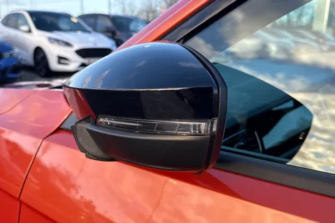 MK21YSW Volkswagen T-Roc 1.5 TSI EVO Black Edition 5dr DSG Thumbnail #26