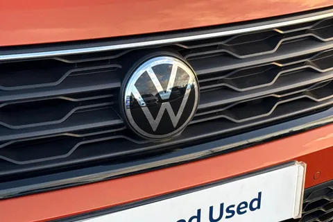 MK21YSW Volkswagen T-Roc 1.5 TSI EVO Black Edition 5dr DSG Thumbnail #27