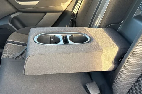 MK21YSW Volkswagen T-Roc 1.5 TSI EVO Black Edition 5dr DSG Thumbnail #28