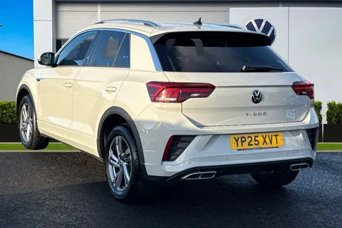 YP25XVT Volkswagen T-Roc 1.5 TSI R-Line 5dr Thumbnail #3