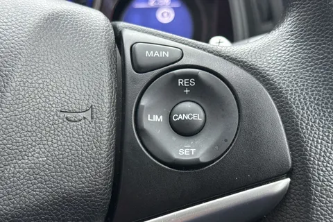 SR69JZV Honda Jazz 1.3 i-VTEC SE 5dr CVT Thumbnail #39