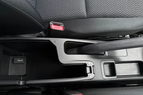 SR69JZV Honda Jazz 1.3 i-VTEC SE 5dr CVT Thumbnail #43