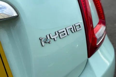 DX20JKO FIAT 500 1.0 MHEV Lounge Euro 6 (s/s) 3dr Thumbnail #28