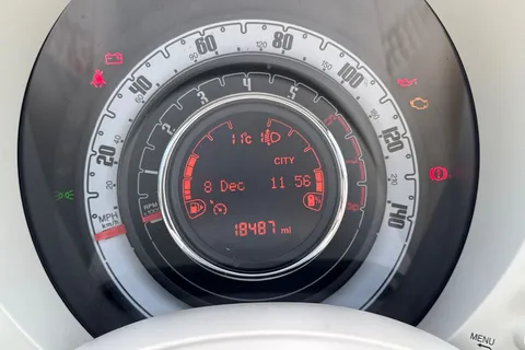 DX20JKO FIAT 500 1.0 MHEV Lounge Euro 6 (s/s) 3dr Thumbnail #51