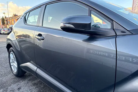 FH22EHT Toyota C-Hr 1.8 VVT-h Icon CVT Euro 6 (s/s) 5dr Thumbnail #33
