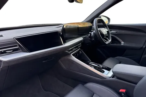 PN75GVM Audi Q5 SUV Edition 1 TDI quattro 204 PS S tronic Thumbnail #15