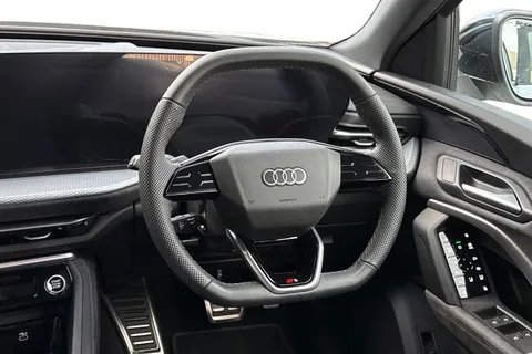 PN75GVM Audi Q5 SUV Edition 1 TDI quattro 204 PS S tronic Thumbnail #18