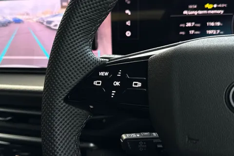 PN75GVM Audi Q5 SUV Edition 1 TDI quattro 204 PS S tronic Thumbnail #31