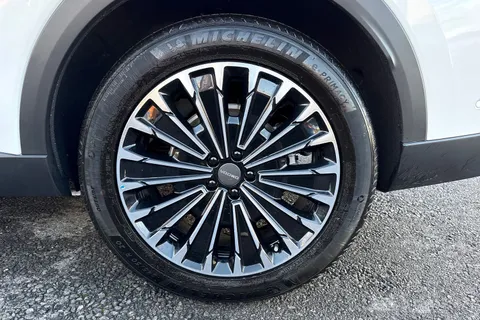  Omoda 9 1.5T SHS 34.46kWh Noble DHT3 4WD Euro 6 (s/s) 5dr Thumbnail #22