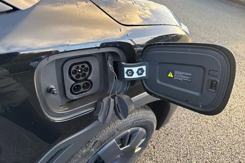 DC75RTZ BYD Dolphin Surf 30kWh Active Auto 5dr Thumbnail #24