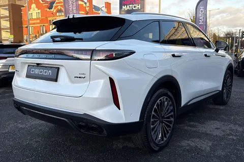  Omoda 9 1.5T SHS 34.46kWh Noble DHT3 4WD Euro 6 (s/s) 5dr Thumbnail #28