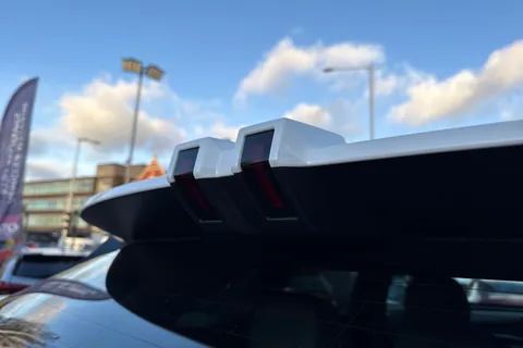  Omoda 9 1.5T SHS 34.46kWh Noble DHT3 4WD Euro 6 (s/s) 5dr Thumbnail #34