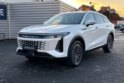  Omoda 9 1.5T SHS 34.46kWh Noble DHT3 4WD Euro 6 (s/s) 5dr Thumbnail #37