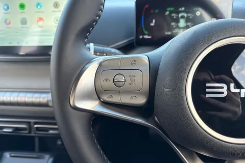 DC75RTZ BYD Dolphin Surf 30kWh Active Auto 5dr Thumbnail #38