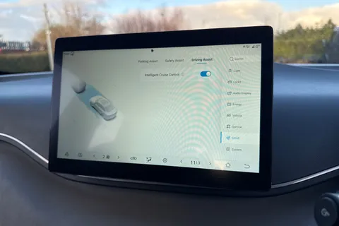 DC75RTZ BYD Dolphin Surf 30kWh Active Auto 5dr Thumbnail #51