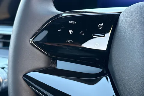  Omoda 9 1.5T SHS 34.46kWh Noble DHT3 4WD Euro 6 (s/s) 5dr Thumbnail #51