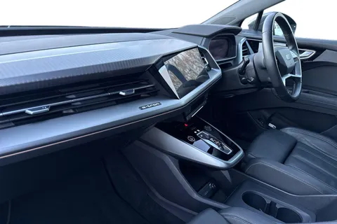 WF24NFV Audi Q4 e-tron Q4  Sport 45 e-tron  210,00 kW Thumbnail #16