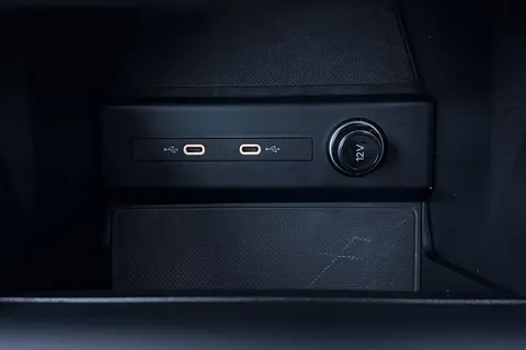 WF24NFV Audi Q4 e-tron Q4  Sport 45 e-tron  210,00 kW Thumbnail #35